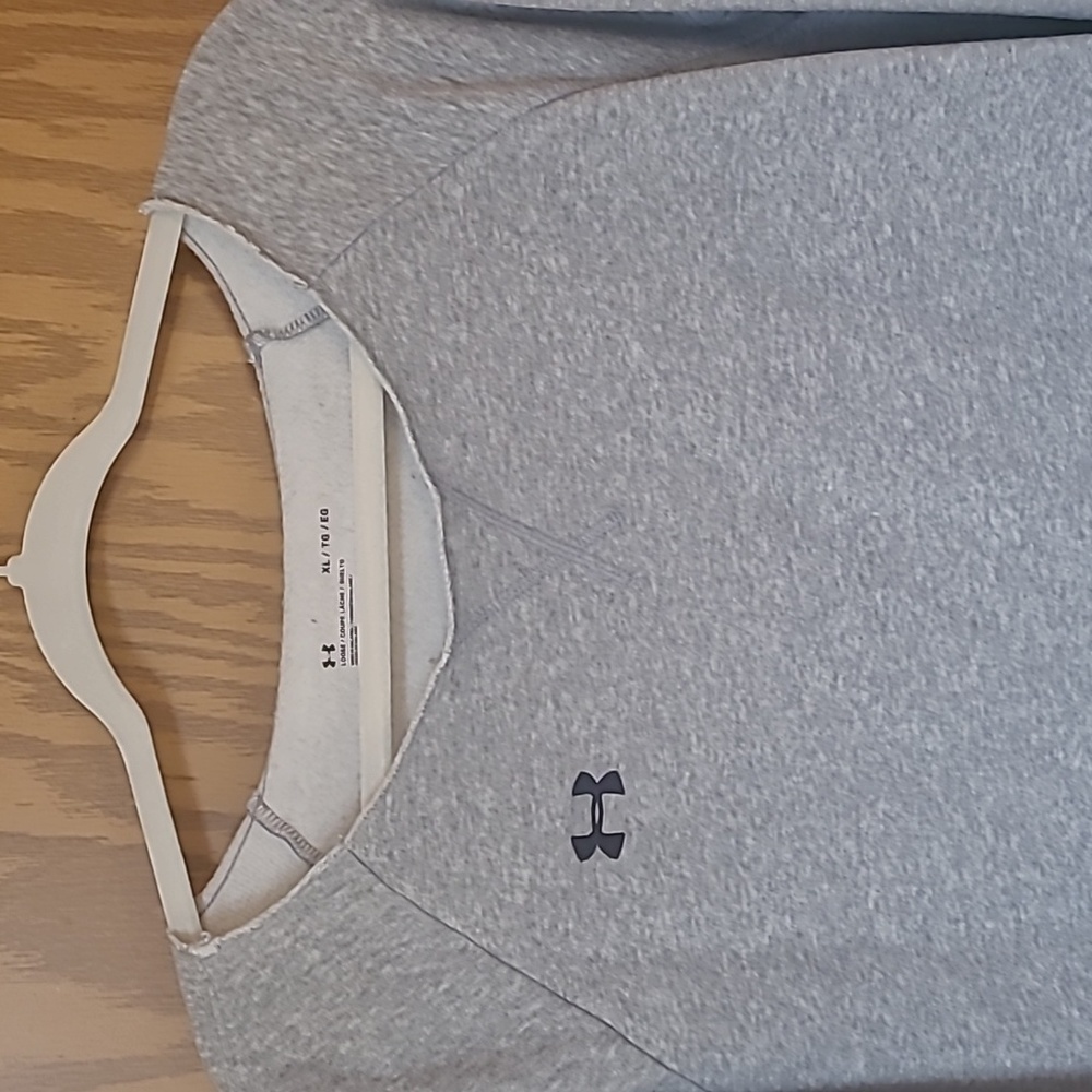 Under Armour sweatshirt - Picture 2 of 5